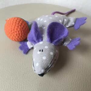 猫の口臭を改善するグッズの比較と歯石除去ガムの効果は？